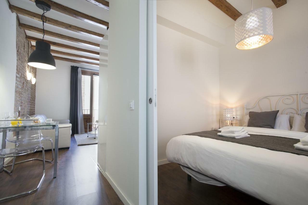 Tendency Apartments - Sagrada Familia Barcelona Buitenkant foto